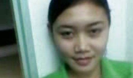 Toket kencang kulit berwarna Amatir Lola bokep sex movie memberikan seekor ayam putih yang baik Sepong