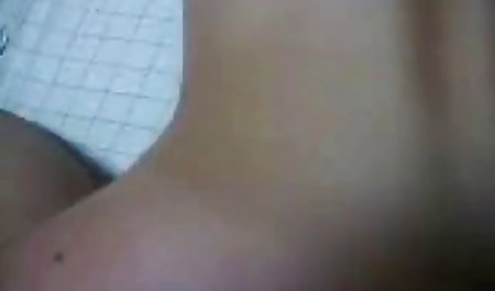 dengan tenggorokannya film bokep eksen mani muncrat